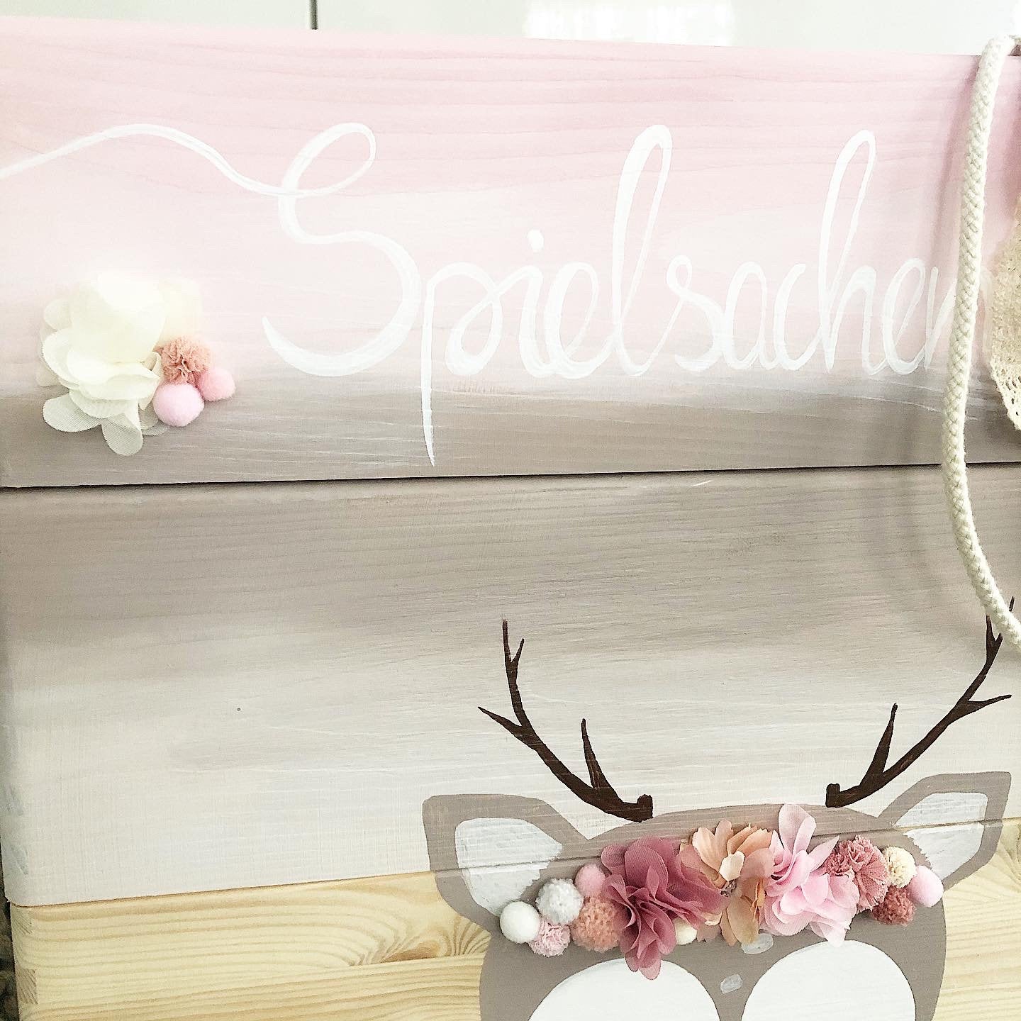 Stapelkiste Groß 3er Set 3D Reh mit Blumen - Wood Kids World