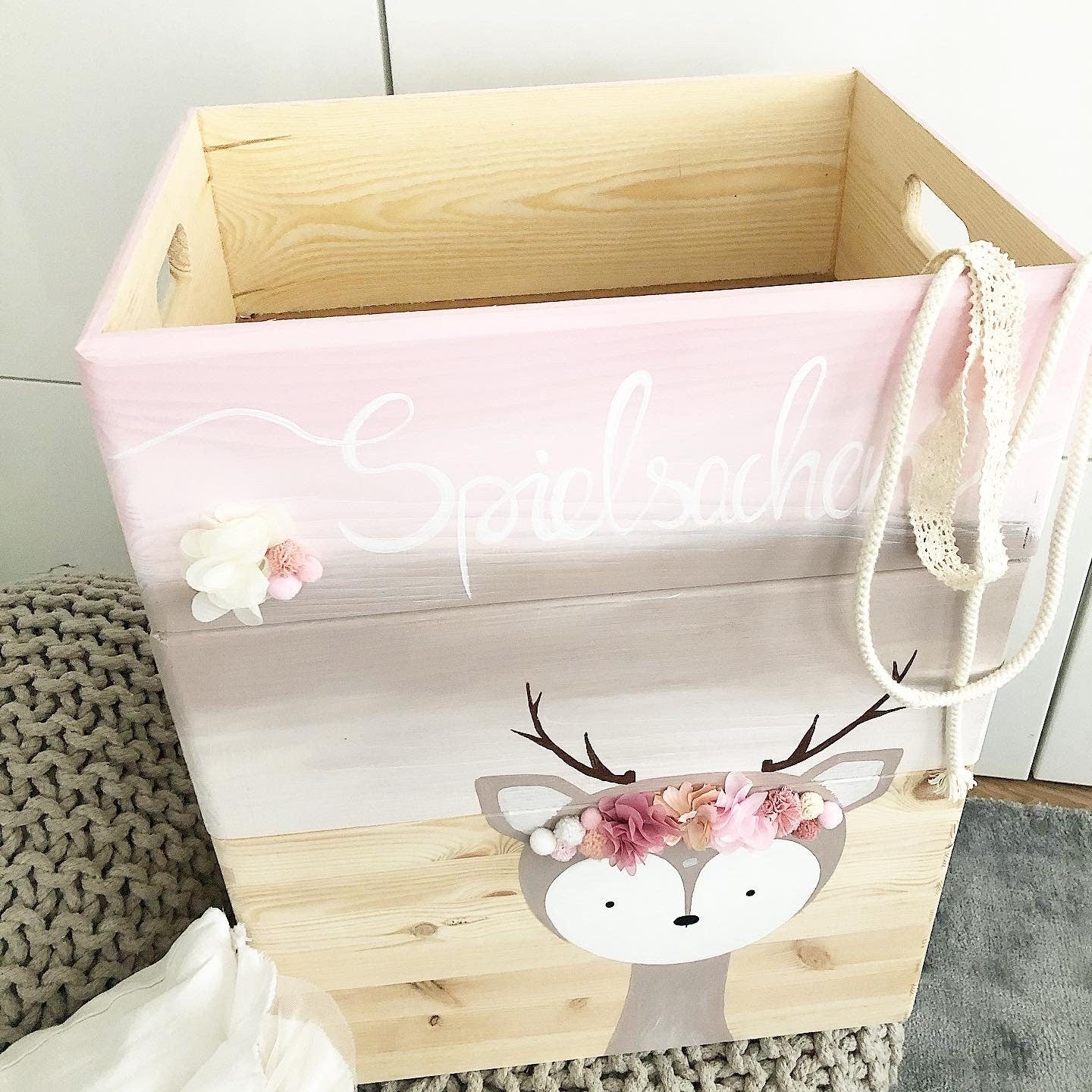 Stapelkiste Groß 3er Set 3D Reh mit Blumen - Wood Kids World