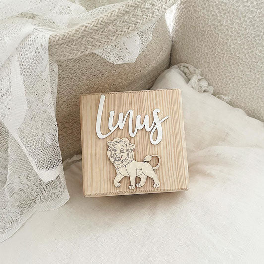 Spardose Würfel Löwe 3D