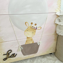 Stapelkiste Groß 3er auf Rollen 3D Giraffe mit Ballon