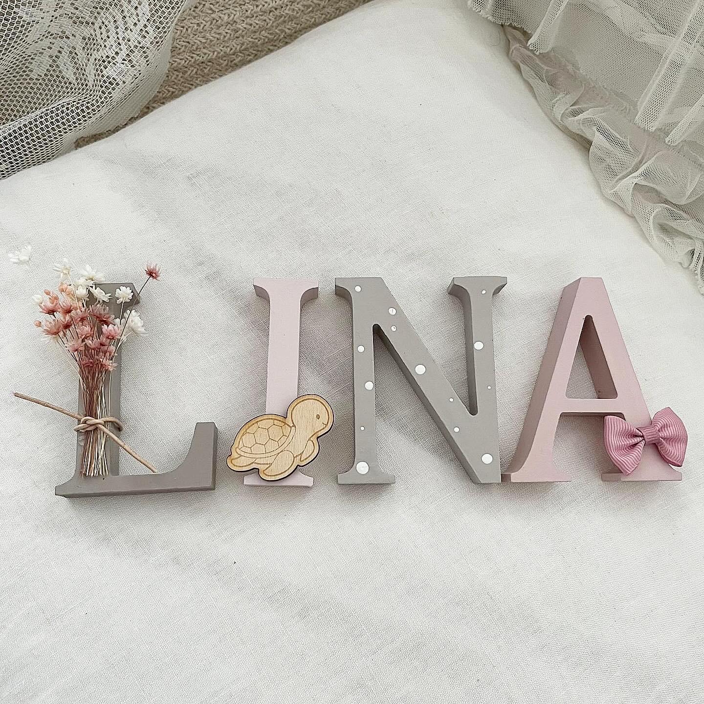 Door name Mouse Flowers