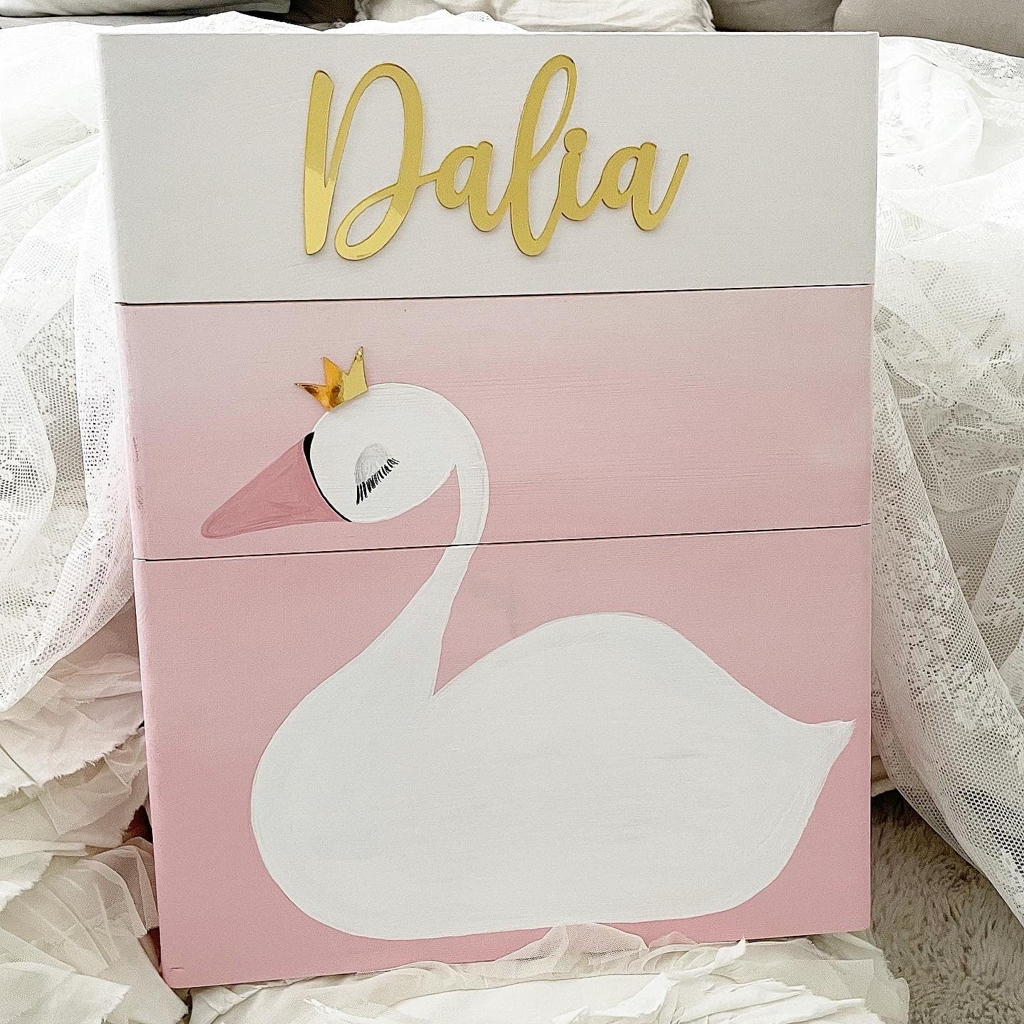 Stapelkiste Groß 3er Schwan 3D Name - Wood Kids World