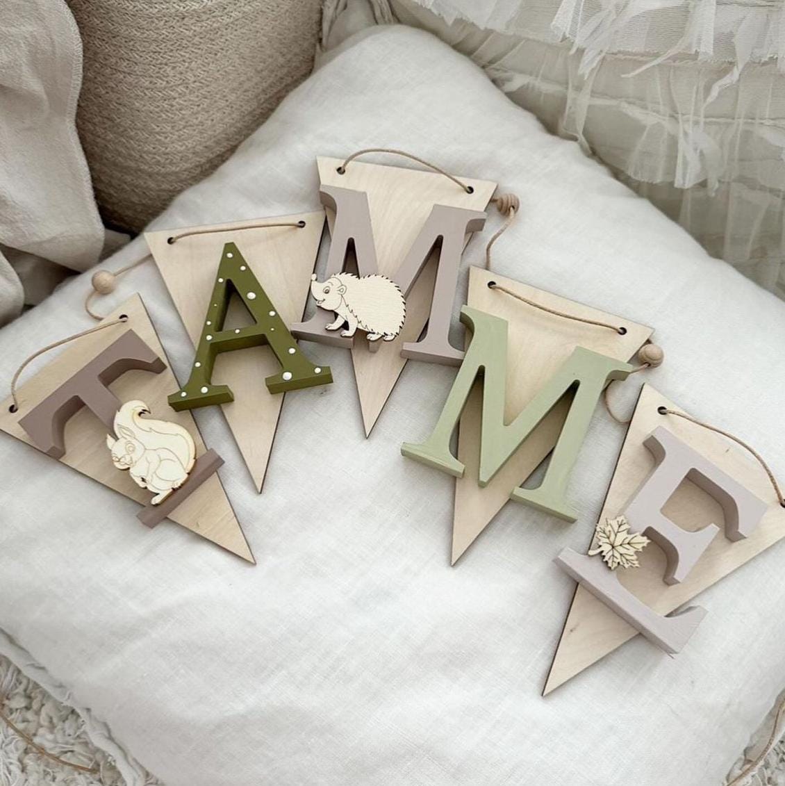Wimpelkette Waldtiere Olivgrün - Wood Kids World