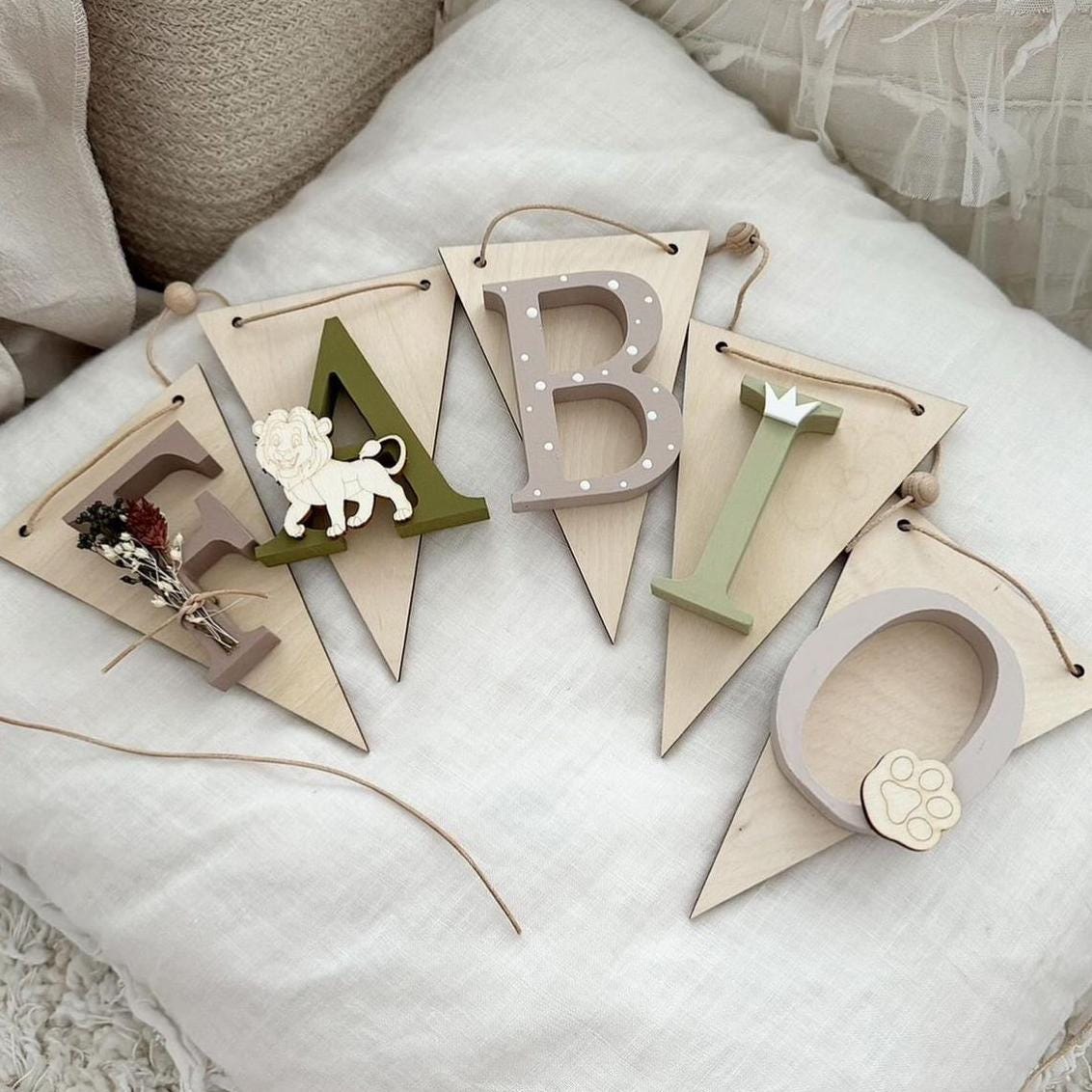 Wimpelkette Löwe Oliv Braun - Wood Kids World