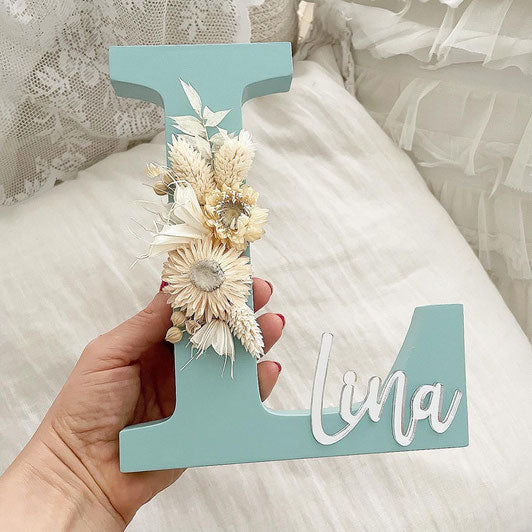 Lettres de fleurs à la menthe