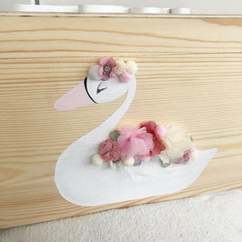 Cygne en boîte avec fleurs 3D